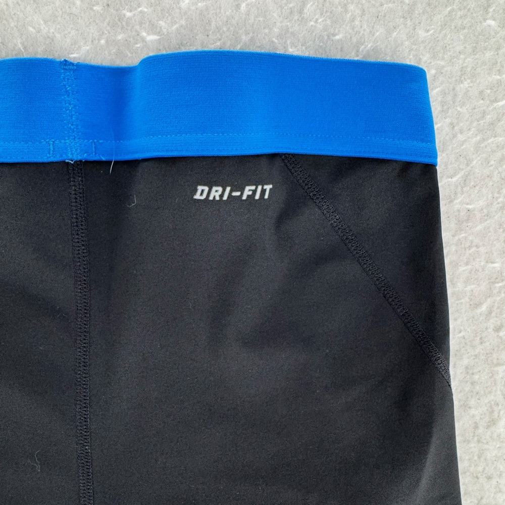Nike - Nike Pro Dri-FIT Compression Shorts - Black Blue - M - Womens
